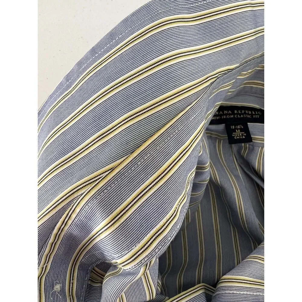 Banana Republic Non-Iron Classic Fit Button Up Shirt Blue Yellow Stripe Men's M